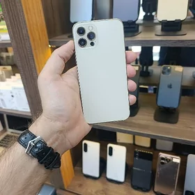 iPhone 12 pro Gold