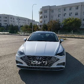 Hyundai Sonata 2021