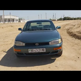 Toyota Camry 1993