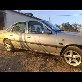 Opel Vectra 1993