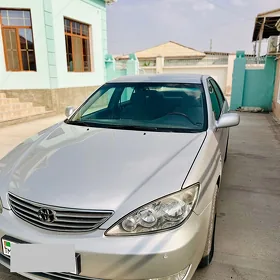 Toyota Camry 2005