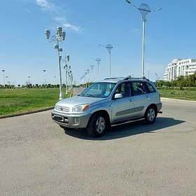 Toyota RAV4 2003