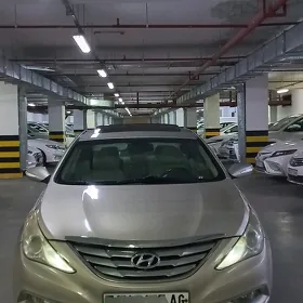 Hyundai Sonata 2012