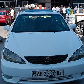 Toyota Camry 2005