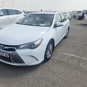Toyota Camry 2017