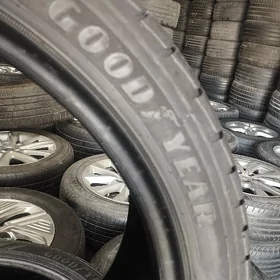235 45 18 GOODYEAR