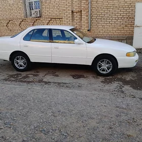Toyota Camry 1993