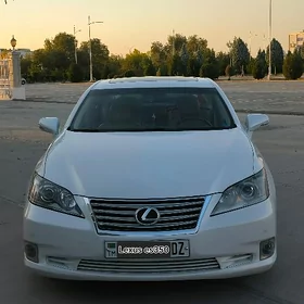 Lexus ES 350 2011