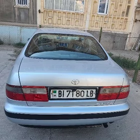 Toyota Carina 1995