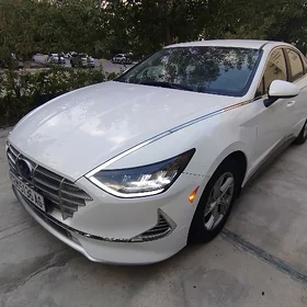 Hyundai Sonata 2020