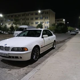 BMW E39 1998