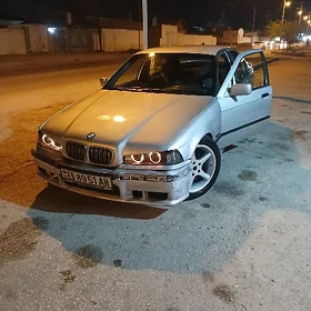 BMW 325 1992