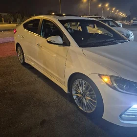 Hyundai Elantra 2018