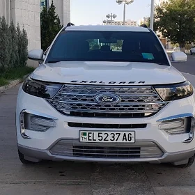 Ford Explorer 2021