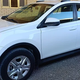 Toyota RAV4 2013