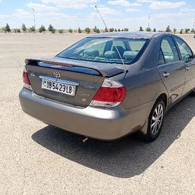Toyota Camry 2005