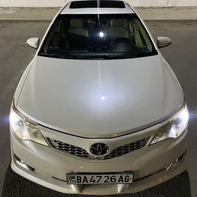 Toyota Camry 2012