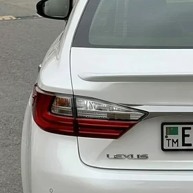 Lexus ES emblema bagaz