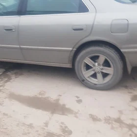 Toyota Camry 1998