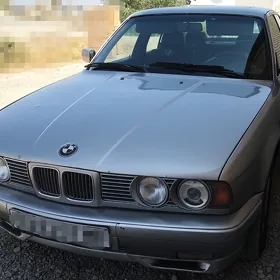 BMW 525 1989