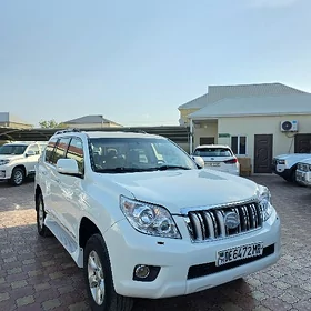 Toyota Land Cruiser Prado 2012