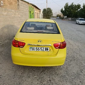 Hyundai Elantra 2010