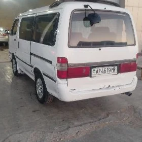 Toyota Hiace 1992
