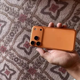 Iphone 17 pro XR dan ovrilen