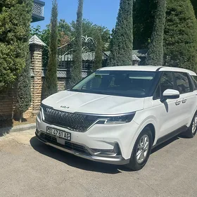 Kia Carnival 2021