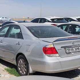Toyota Camry 2005
