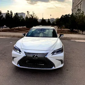 Lexus ES 350 2021