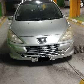 Peugeot 308 2004