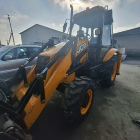 JCB 3CX Compact 2011