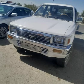 Toyota 4Runner 1990