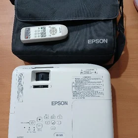 proyektor Epson проектор