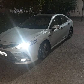 Toyota Camry 2022