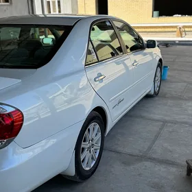 Toyota Camry 2005