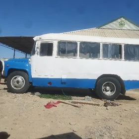 Gaz 53 1990
