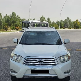 Toyota Highlander 2010