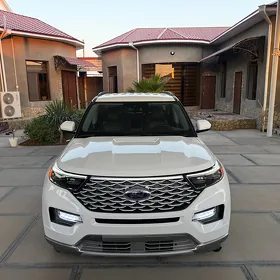 Ford Explorer 2022