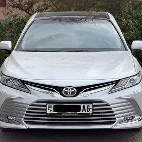 Toyota Camry 2024