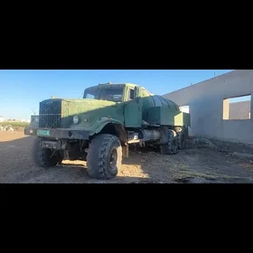 Ural 4320 1988