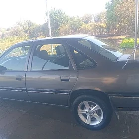 Opel Vectra 1991