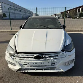 Hyundai Sonata 2022