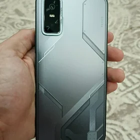 İnfinix GT 30 Pro