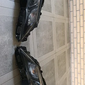 Toyota Camry Fara taze