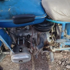 Ural 4320 1990