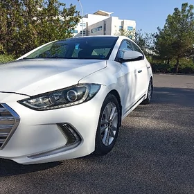 Hyundai Elantra 2017