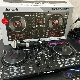 DJ kontroller, pult, stoýka