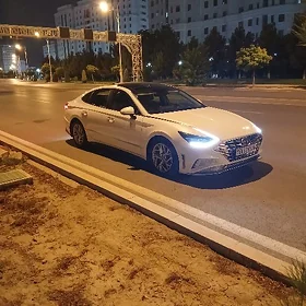 Hyundai Sonata 2021